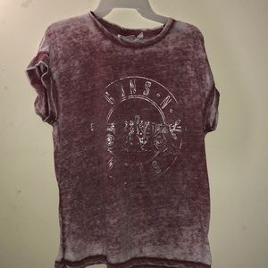 guns and roses graphic tee